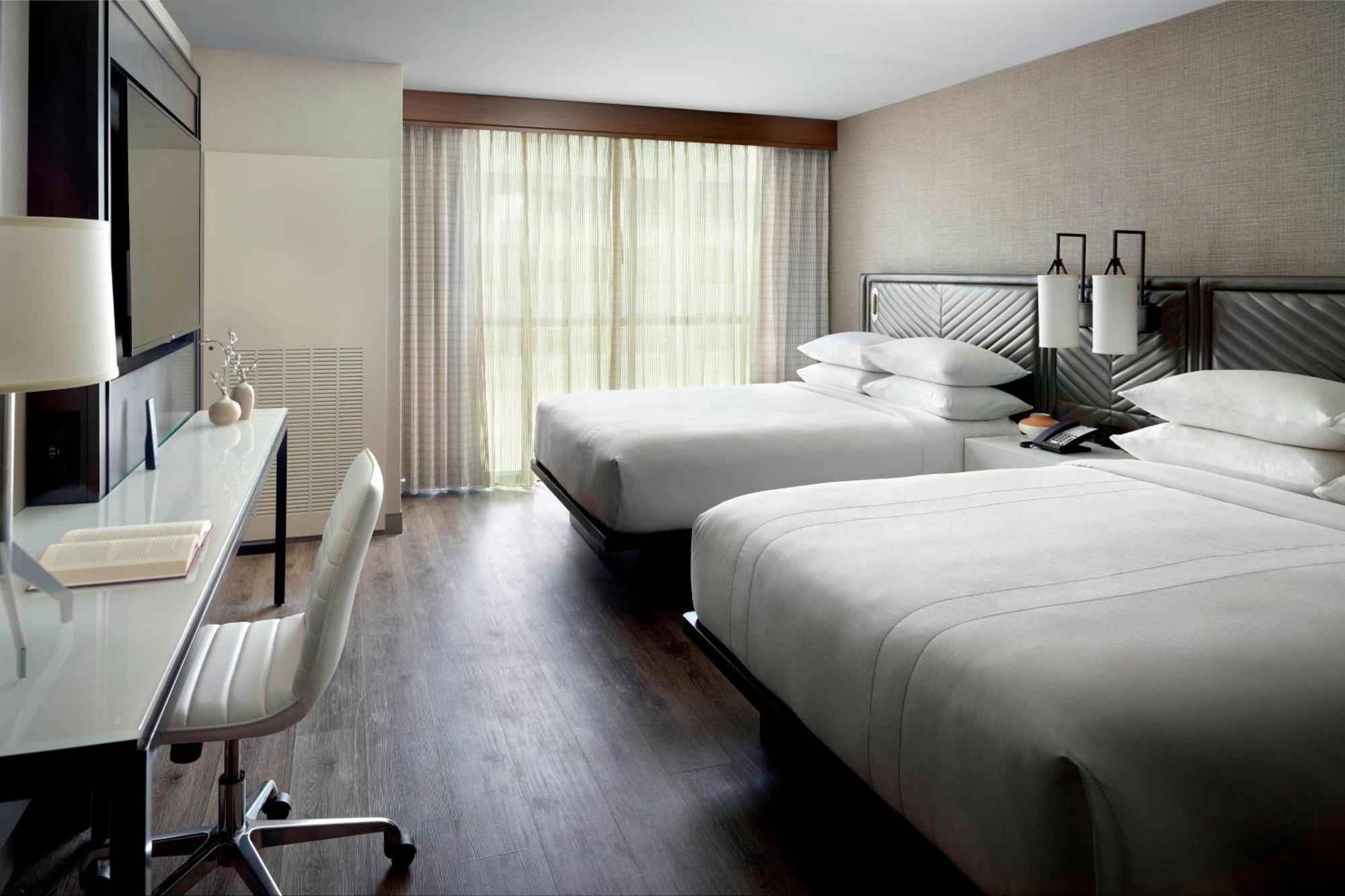 Marriott Columbus Osu Hotel Exterior photo